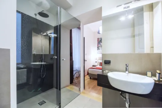 日拉斯日內橋酒店