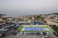Porto Platanias Beach Resort & Spa - parking