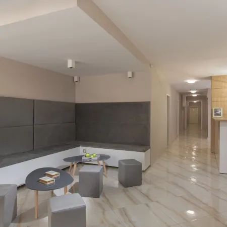 Marina Beach Apartments