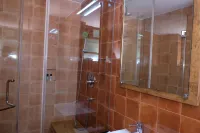 Hotel Gopika International