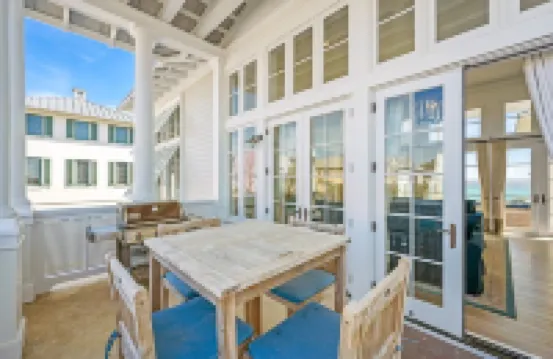 Gulf Views Steps to Seaside Town Center Bella Vita - Newly Remodeled! 4 Bedroom Home by Redawning