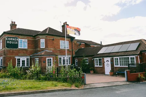 1 Bed Sleeps 2 Free Parking Pets Welcome - Holiday Apartments
