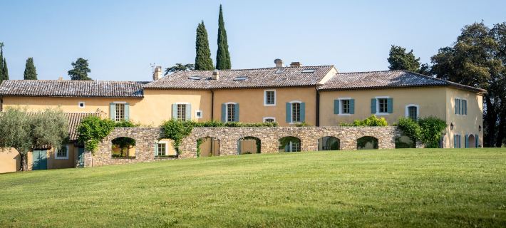 Château les Crostes Hotels in Var