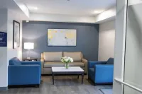 Stayapt Suites Montgomery - Parking