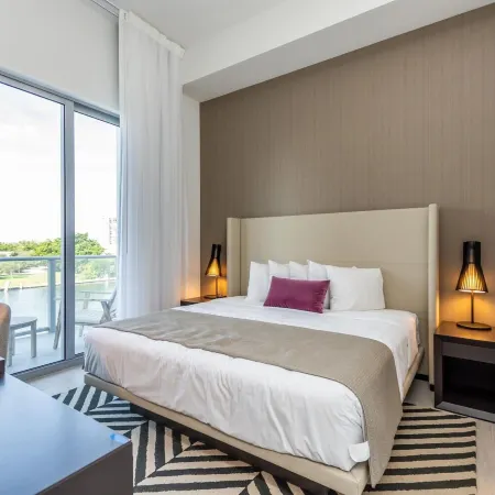 Amazing Apartments at H Beach House