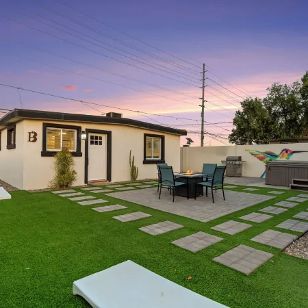 Charming House & Cottage in Downtown Phoenix