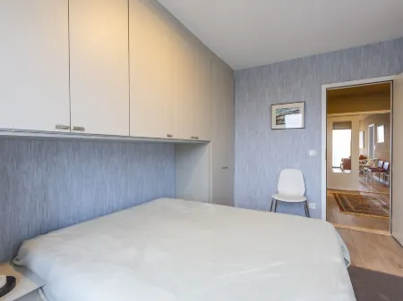 Apartment with a Beautiful Terrace and Sea View Отели рядом с достопримечательностью «Residence Park Cosmos - B.V.B.A. Luna»