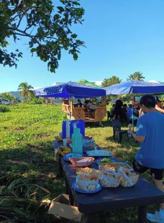The Waves at Socorro Baler( Hotel A) Отели рядом с достопримечательностью «Dingalan Aurora Grotto»