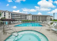 Whispering Pines 124