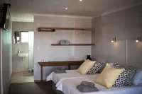 Sweet Thorn Retreat Airport Lodge Hotels in Frauenstein