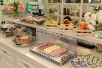 Hotel Roxy Plaza - breakfast