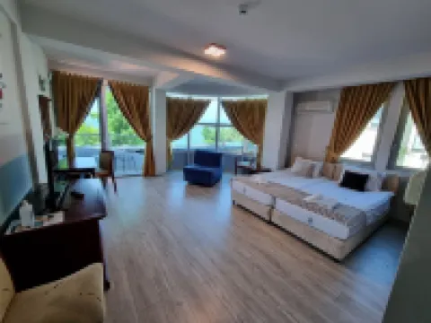 SU Hotel Hotels in Ohrid