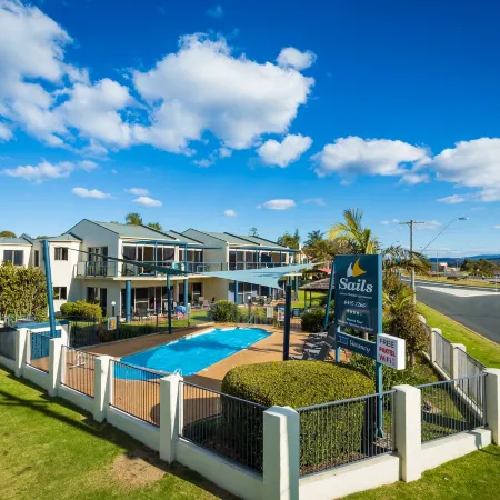 Sails Luxury Apartments Merimbula