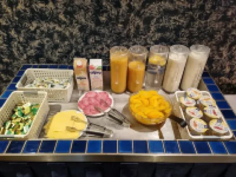 The Queens Hotel & Victoria Cloisters Apartments Hotels in York