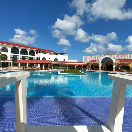Cozumel Hotel & Resort