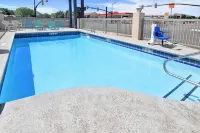 Econo Lodge Hurricane Zion Park Area - Pool