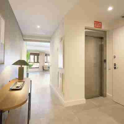 San Francisco Top-Luxury, by Homing U Others