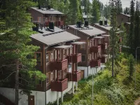 Ski-Inn AurinkoRinne Hotels in Куусамо