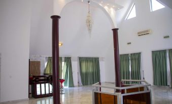 Residence White River 1