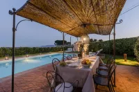 Fattoria Camigliano, Luxury Farmhouse with Pool inside a Wine Estate -  case vacanza in affitto