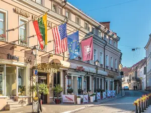 Imperial Hotel & Restaurant