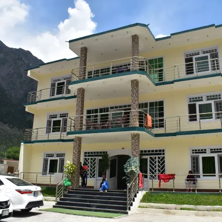 Hotel River View Naran
