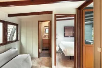 Wecamp Pirineos Hotels in Sobrarbe
