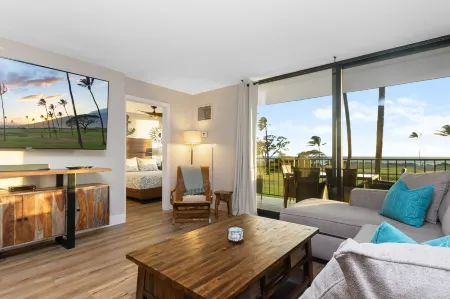 Modern & Elegant Oceanfront Vistas