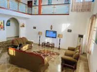 Luxurious Ten-Bedroom Lodge Apartment Hotels in Race Course