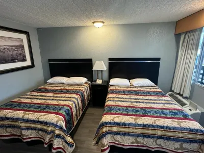 Midtown Lodge Hotels near Cummer Museum of Art & Gardens