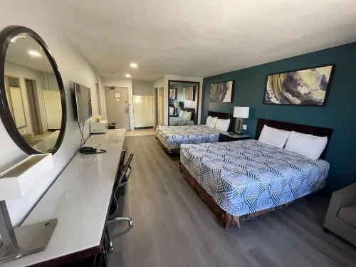 Portside Inn & Suites Hotels in San Pedro