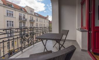 Provenir Home Kwiatowa 5