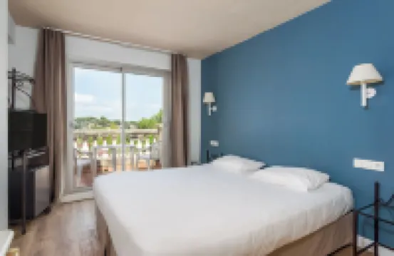 普羅旺斯城堡酒店 瓦爾邦訥酒店