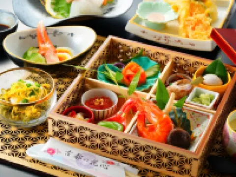 古都の花心 由布のホテル