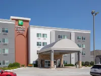 Holiday Inn Express & Suites COLUMBUS by IHG Hotels in Platte County