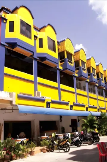 水瓶座桑拿旅館-限男同志 鄰近芭東天堂鳥區（Paradise Complex Patong）的酒店