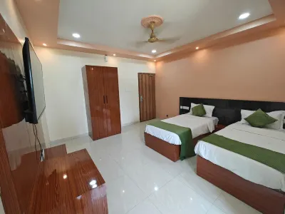 Twilight Residency Hotels near Symphony Mall