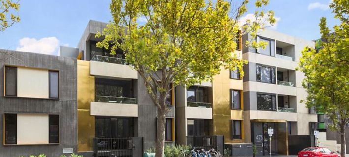 Cosmo Stays- Beautiful Boutique 2BR Apartment Perfect Location. Free Parking. Hotels in Carlton