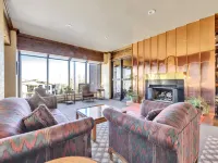 Ski-in Retreat Nestled Among Trees - WiFi, Near Lifts Hotels in Parowan