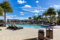Gated Community with Pool and Hot Tub Access - Charming Oasis Các khách sạn ở Osceola County
