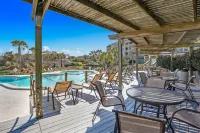 Oceanfront Balcony and Community Pool - Beautiful Coastal Retreat