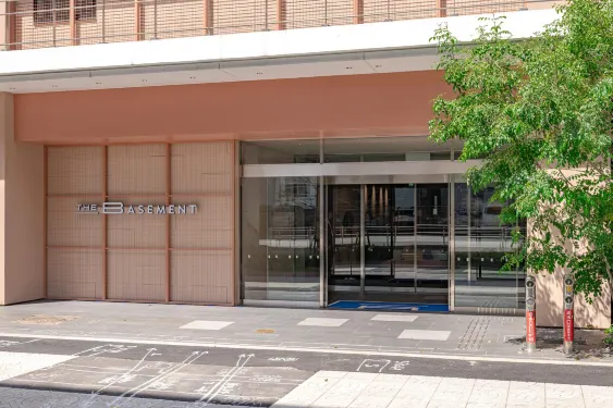 THE BASEMENT HOTEL Osaka Honmachi（ザベースメントホテル大阪本町