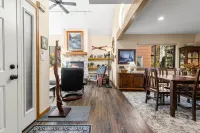 Clubhouse Access and Cozy Gas Fireplace - Charming Mountainside Retreat