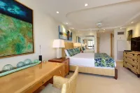 Stunning Views and Gourmet Kitchen - Exquisite Oceanfront Retreat