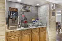 Best Western Plus Raleigh Crabtree Valley Hotel - sarapan