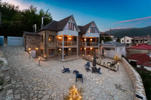 Dandy Villas Karpenisi Complex - Lux Chalets - Inflatable Pool-Hot Tub