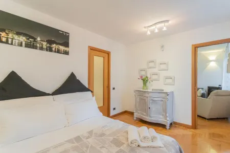 Volta Apartment in Como
