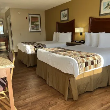 Atkinson Inn & Suites