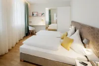 Goldkind Feine Wohn- & Schlafstuben Hotels near Ententeich Wahlen
