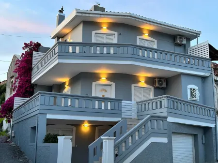 Glikanisos House Nipos - Ideal for Hikers and Families 2Bd, 6pl. 10Min to Beach